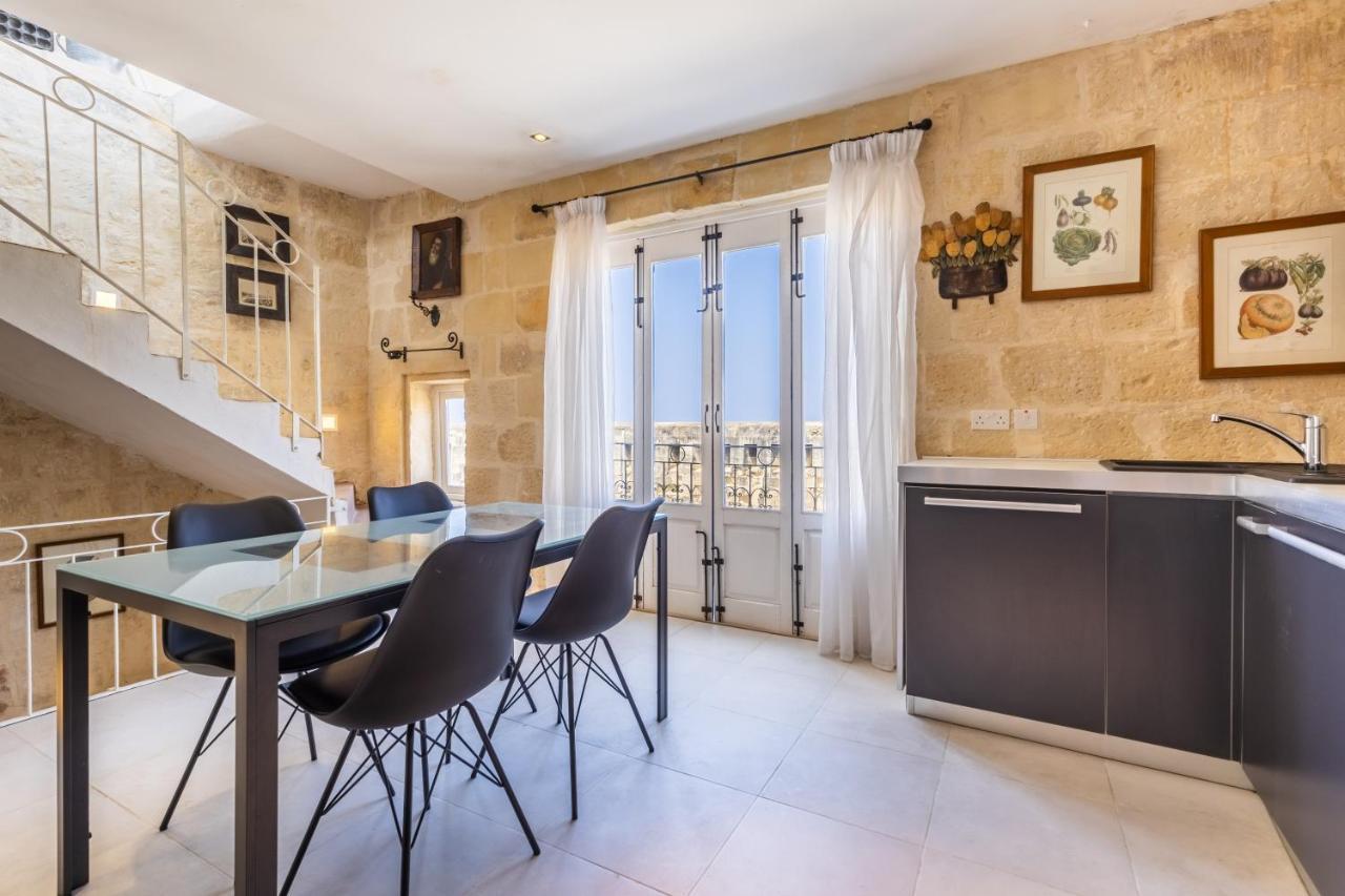 Valletta Bastions Seafront House Ngoại thất bức ảnh