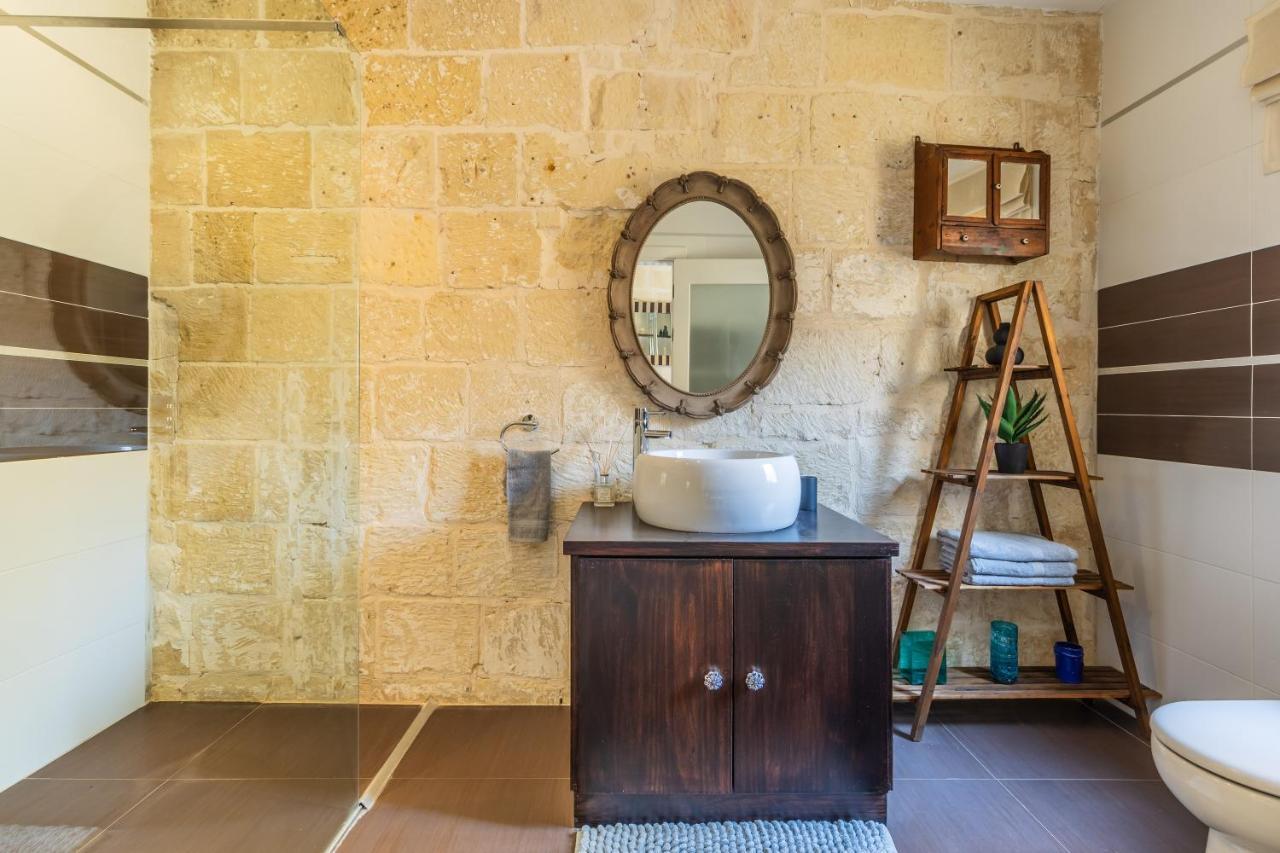 Valletta Bastions Seafront House Ngoại thất bức ảnh